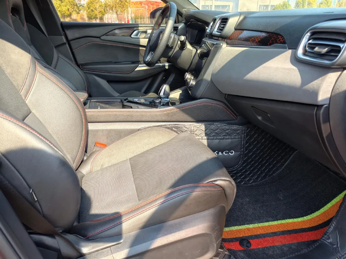 2019 Qoros 5 1.6T 197HP L4 7DCT,autocango,china used car exporter,china ev exporter,chinese used car exporter,chinese used ev exporter