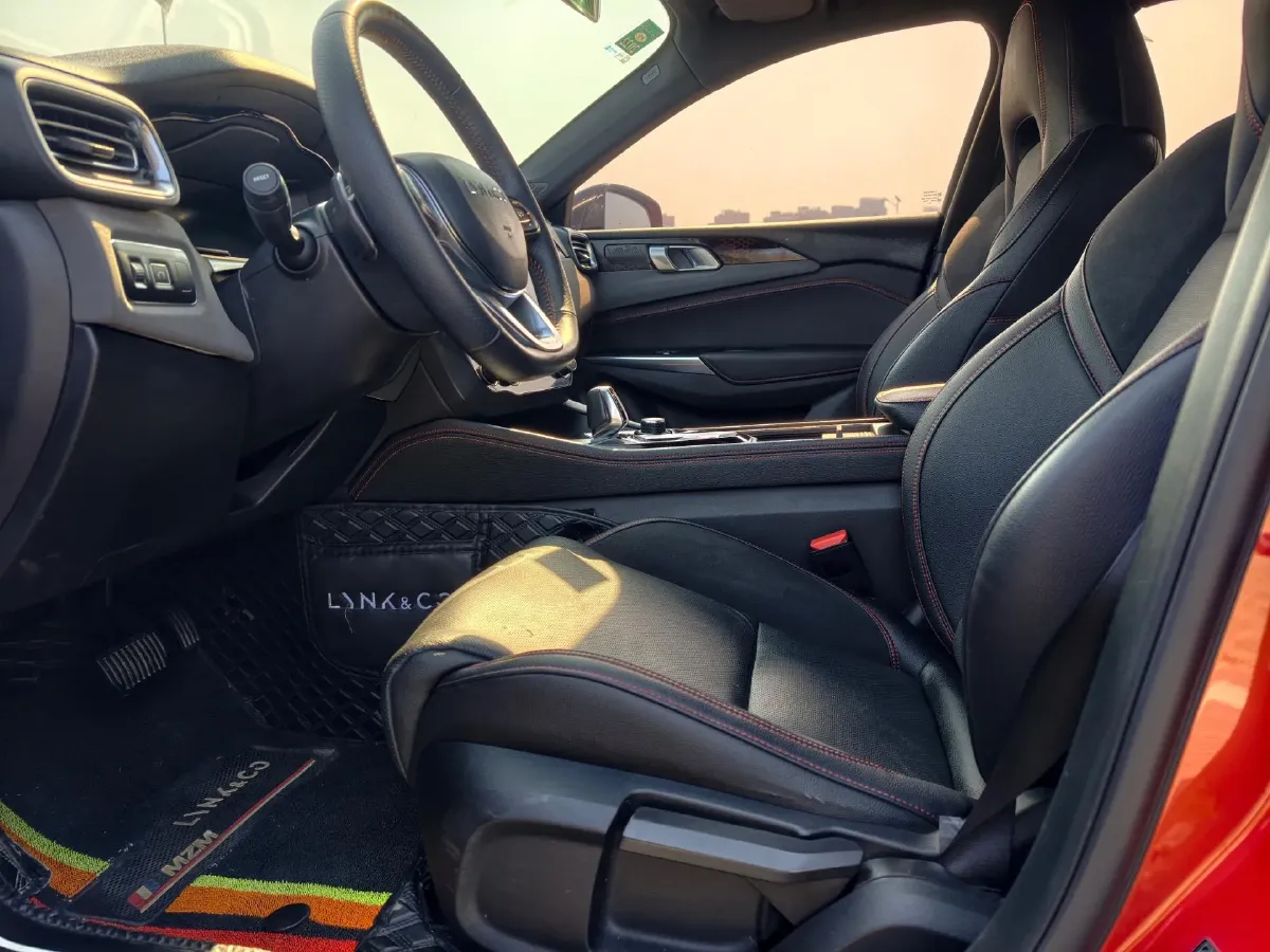 2019 Qoros 5 1.6T 197HP L4 7DCT,autocango,china used car exporter,china ev exporter,chinese used car exporter,chinese used ev exporter