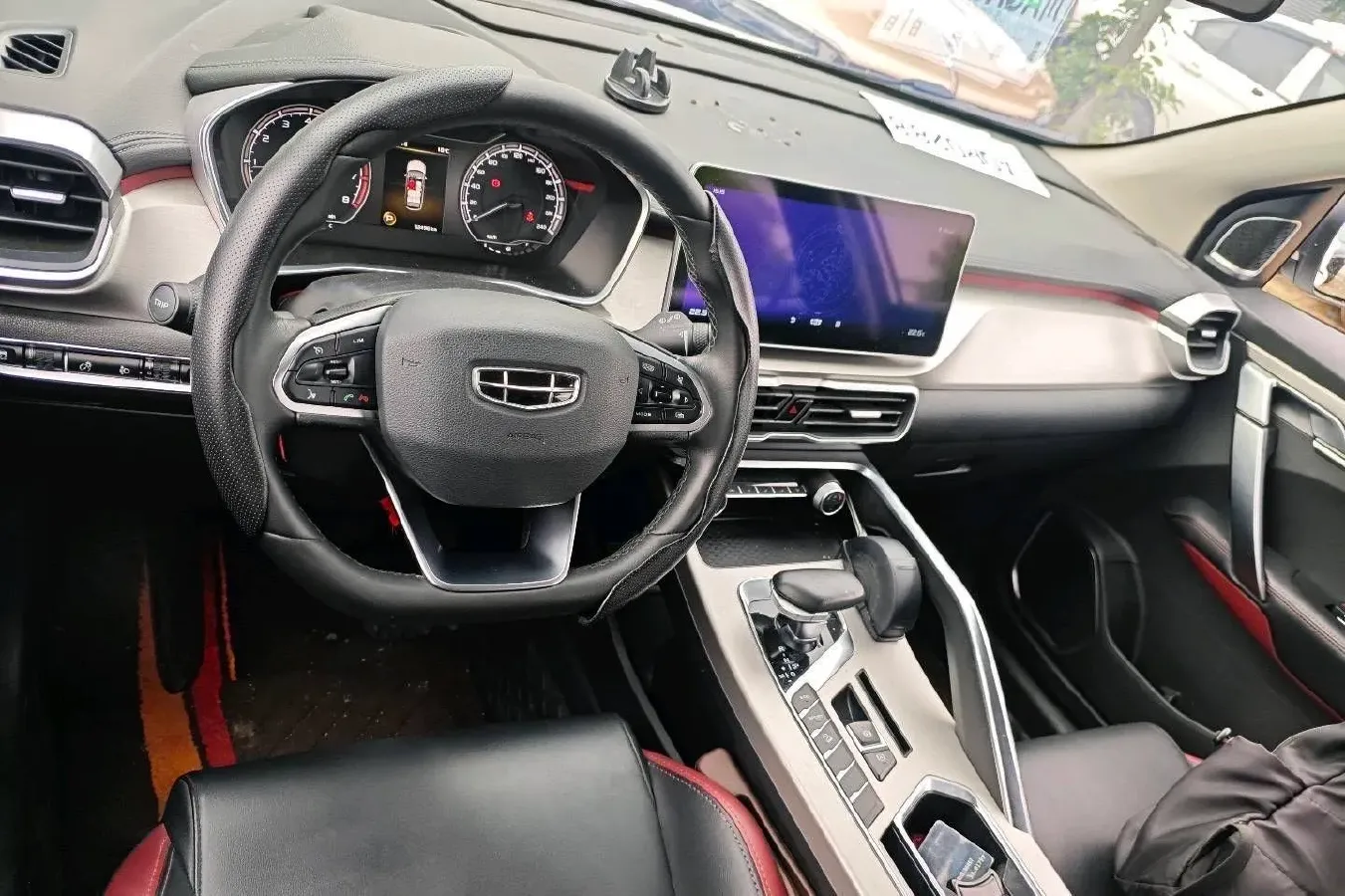 2021 Geely Coolray 1.4T 141HP L4 6DCT,autocango,china used car exporter,china ev exporter,chinese used car exporter,chinese used ev exporter