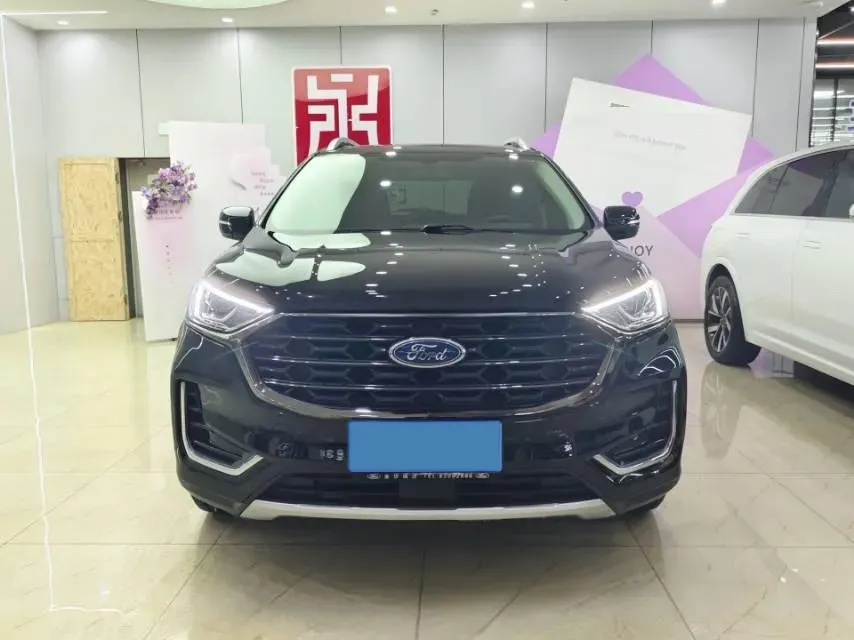 2021 Ford Edge 2.0T 245HP L4 8AT,autocango,china used car exporter,china ev exporter,chinese used car exporter,chinese used ev exporter