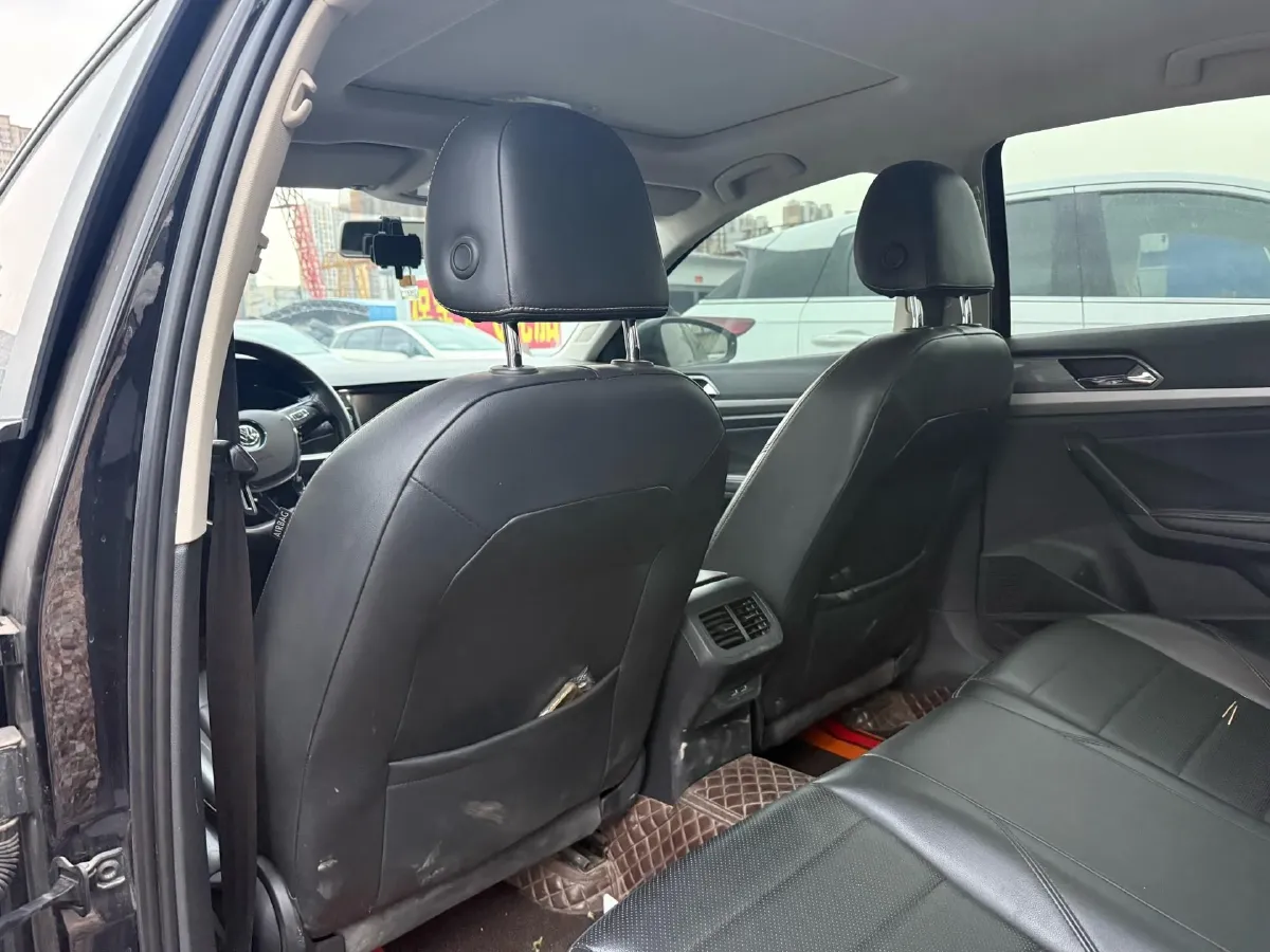 2018 Volkswagen Lavida 1.2T 116HP L4 7DCT,autocango,china used car exporter,china ev exporter,chinese used car exporter,chinese used ev exporter