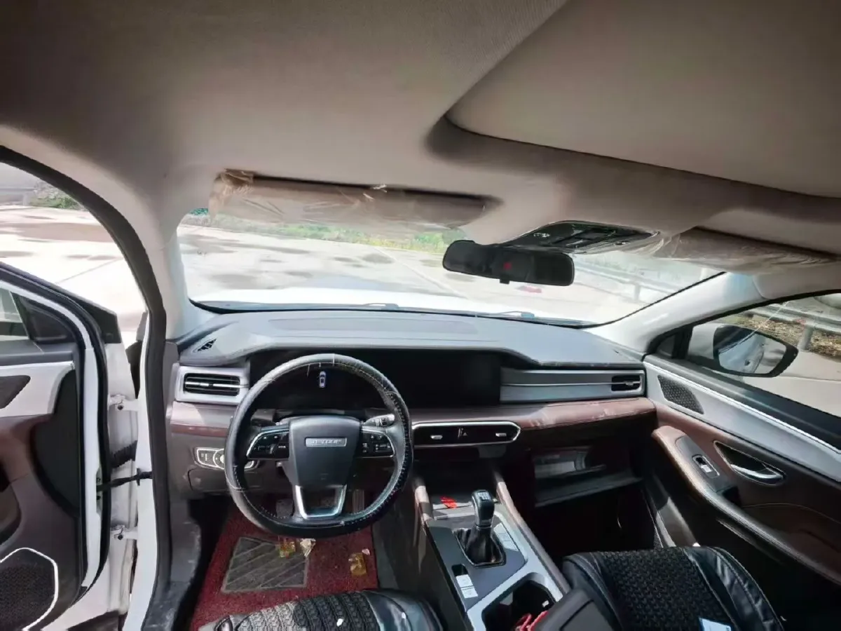 2023 Jetour X90 Plus 1.5T 156HP L4 6MT,autocango,china used car exporter,china ev exporter,chinese used car exporter,chinese used ev exporter