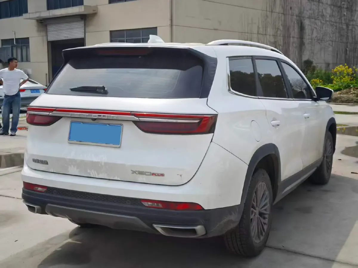 2023 Jetour X90 Plus 1.5T 156HP L4 6MT,autocango,china used car exporter,china ev exporter,chinese used car exporter,chinese used ev exporter