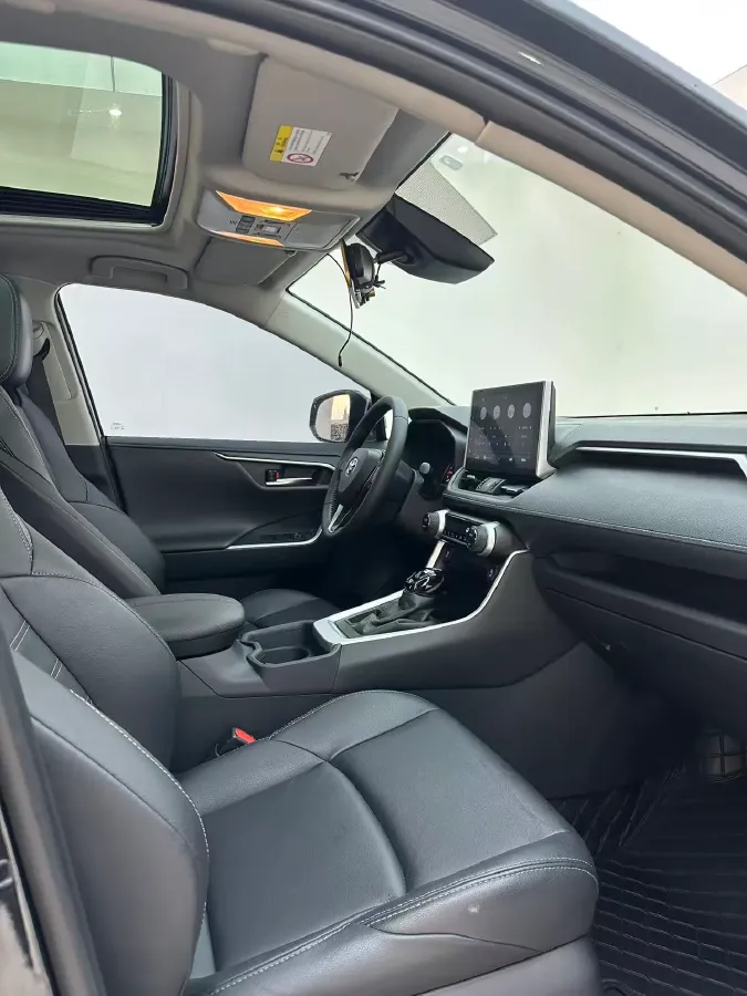 2020 Toyota Wildlander 2.0L 171HP L4 CVT,autocango,china used car exporter,china ev exporter,chinese used car exporter,chinese used ev exporter