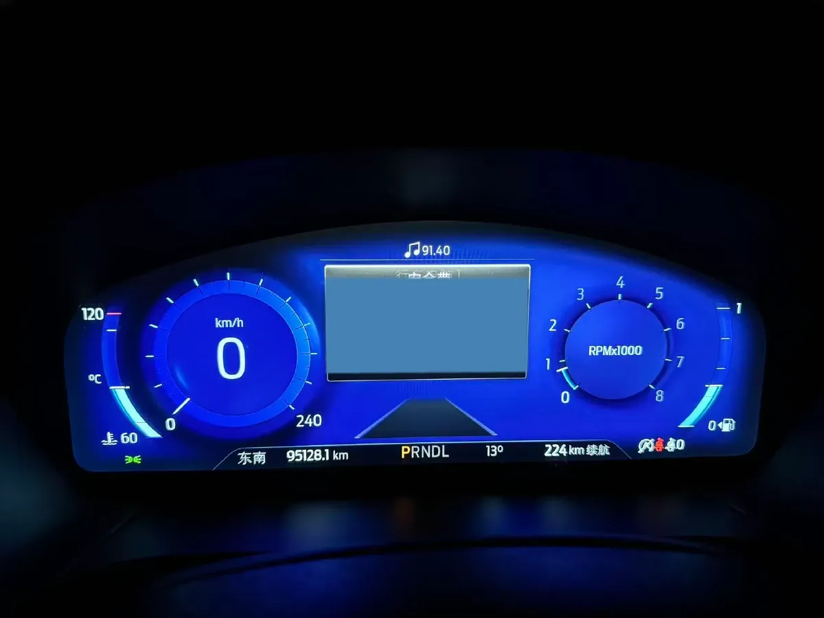 2020 Ford Escape 2.0T 248HP L4 8AT,autocango,china used car exporter,china ev exporter,chinese used car exporter,chinese used ev exporter