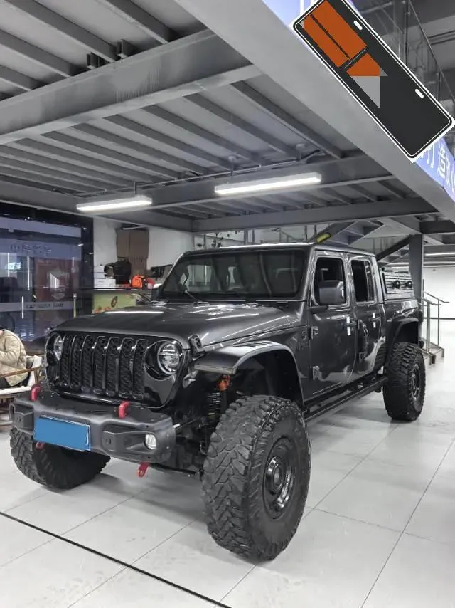 2022 Jeep Gladiator 3.6L 284HP V6 8AT,autocango,china used car exporter,china ev exporter,chinese used car exporter,chinese used ev exporter