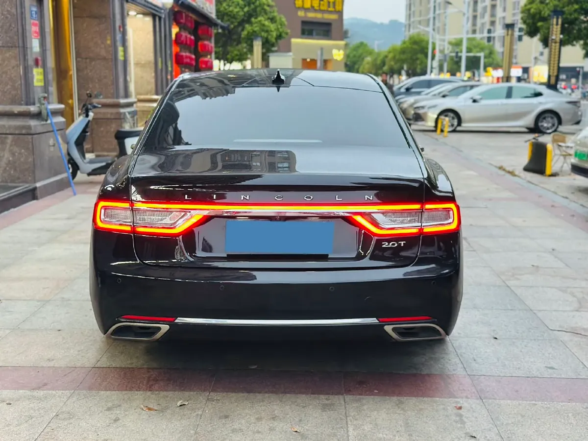 2019 Lincoln Continental 2.0T 261HP L4 6AT,autocango,china used car exporter,china ev exporter,chinese used car exporter,chinese used ev exporter