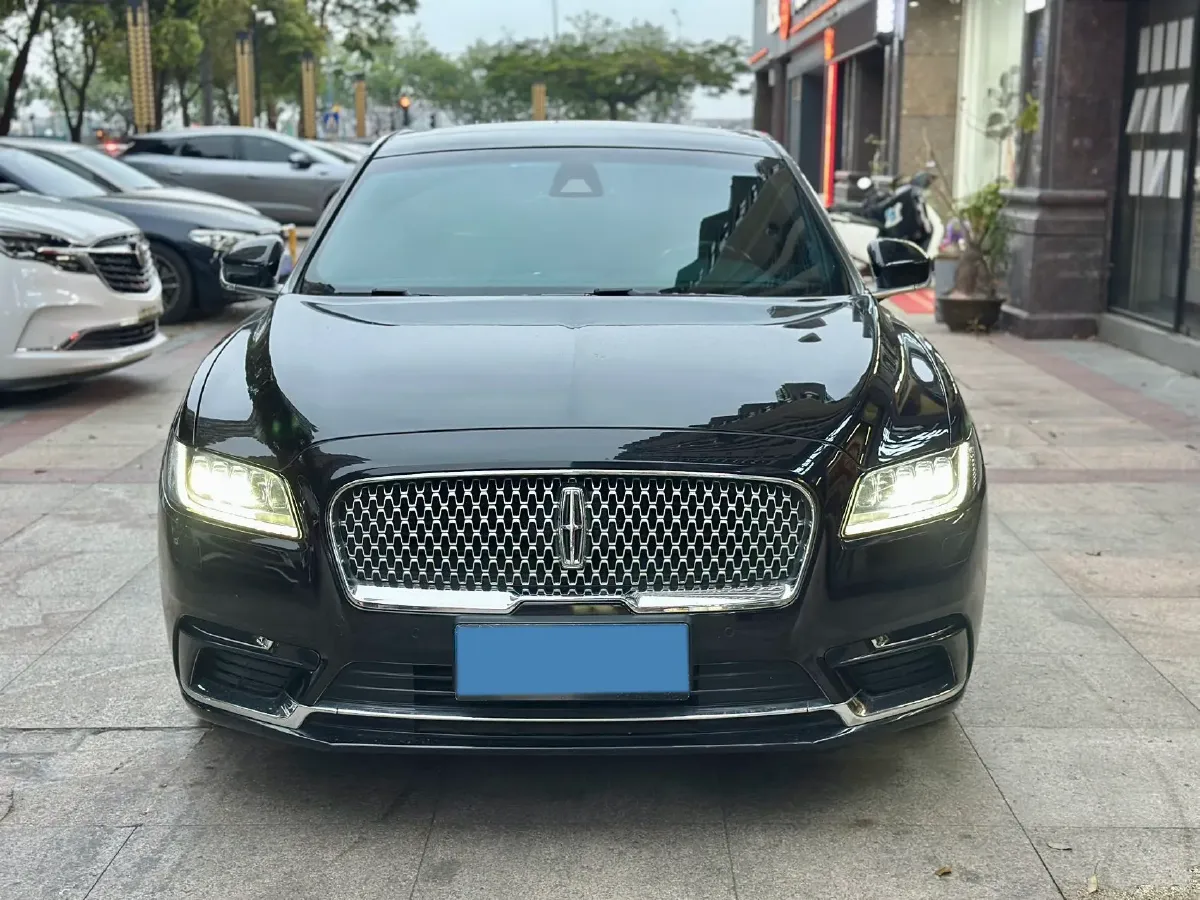 2019 Lincoln Continental 2.0T 261HP L4 6AT,autocango,china used car exporter,china ev exporter,chinese used car exporter,chinese used ev exporter