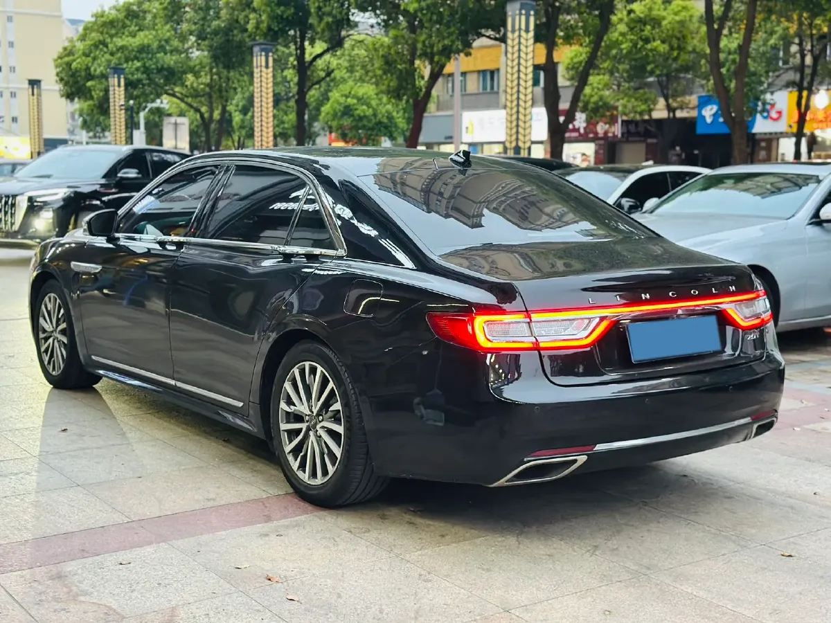 2019 Lincoln Continental 2.0T 261HP L4 6AT,autocango,china used car exporter,china ev exporter,chinese used car exporter,chinese used ev exporter