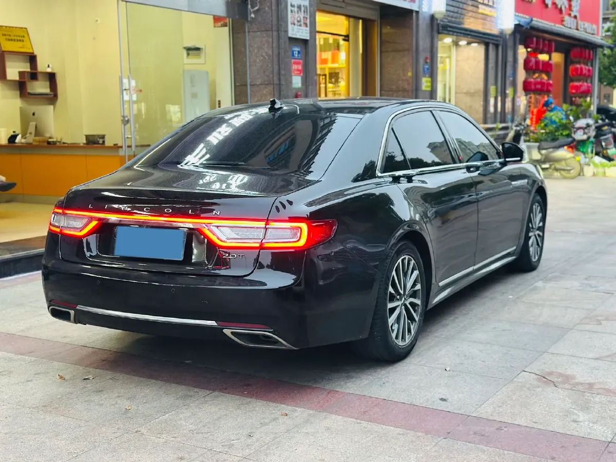 2019 Lincoln Continental 2.0T 261HP L4 6AT,autocango,china used car exporter,china ev exporter,chinese used car exporter,chinese used ev exporter