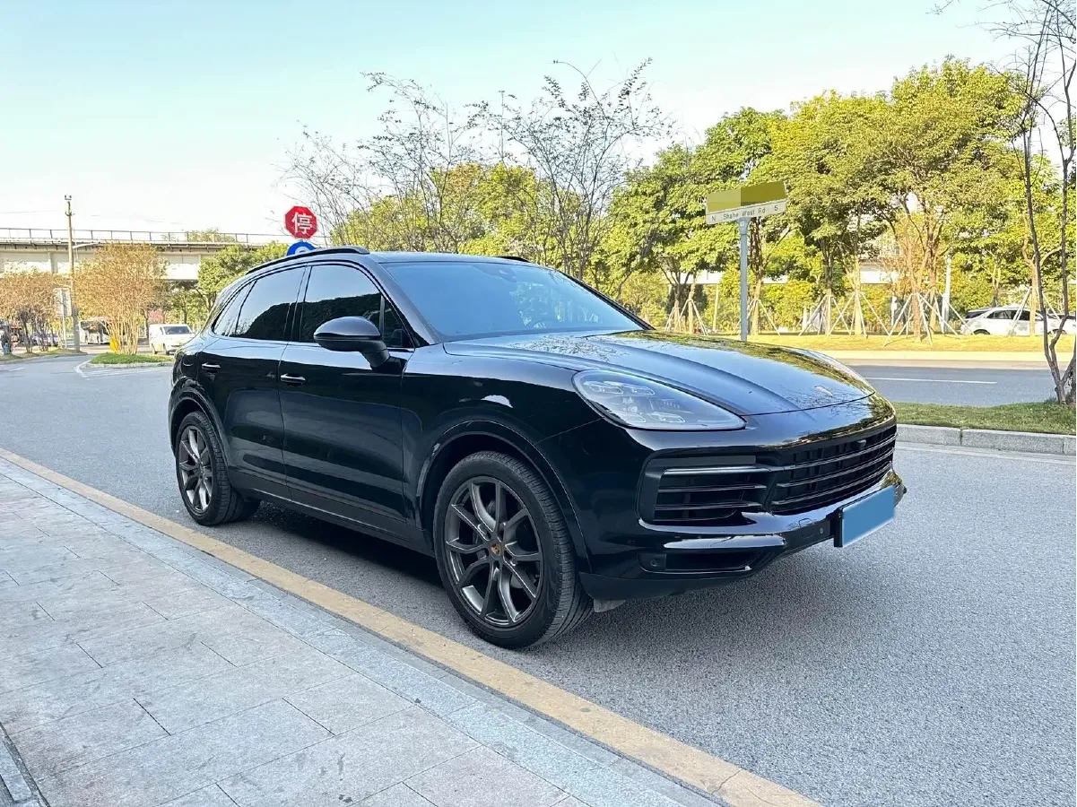 2019 Porsche Cayenne 3.0T 340HP V6 8AT,autocango,china used car exporter,china ev exporter,chinese used car exporter,chinese used ev exporter