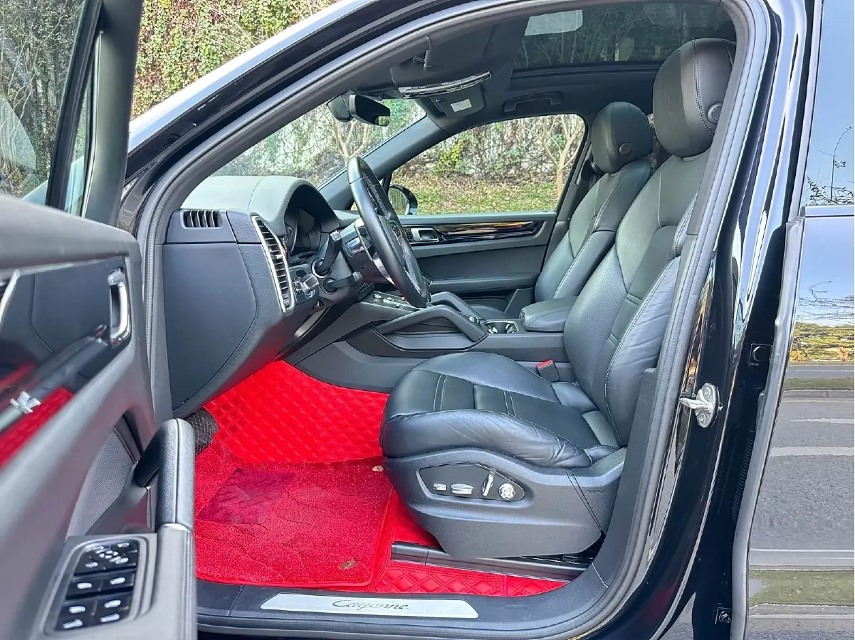 2019 Porsche Cayenne 3.0T 340HP V6 8AT,autocango,china used car exporter,china ev exporter,chinese used car exporter,chinese used ev exporter