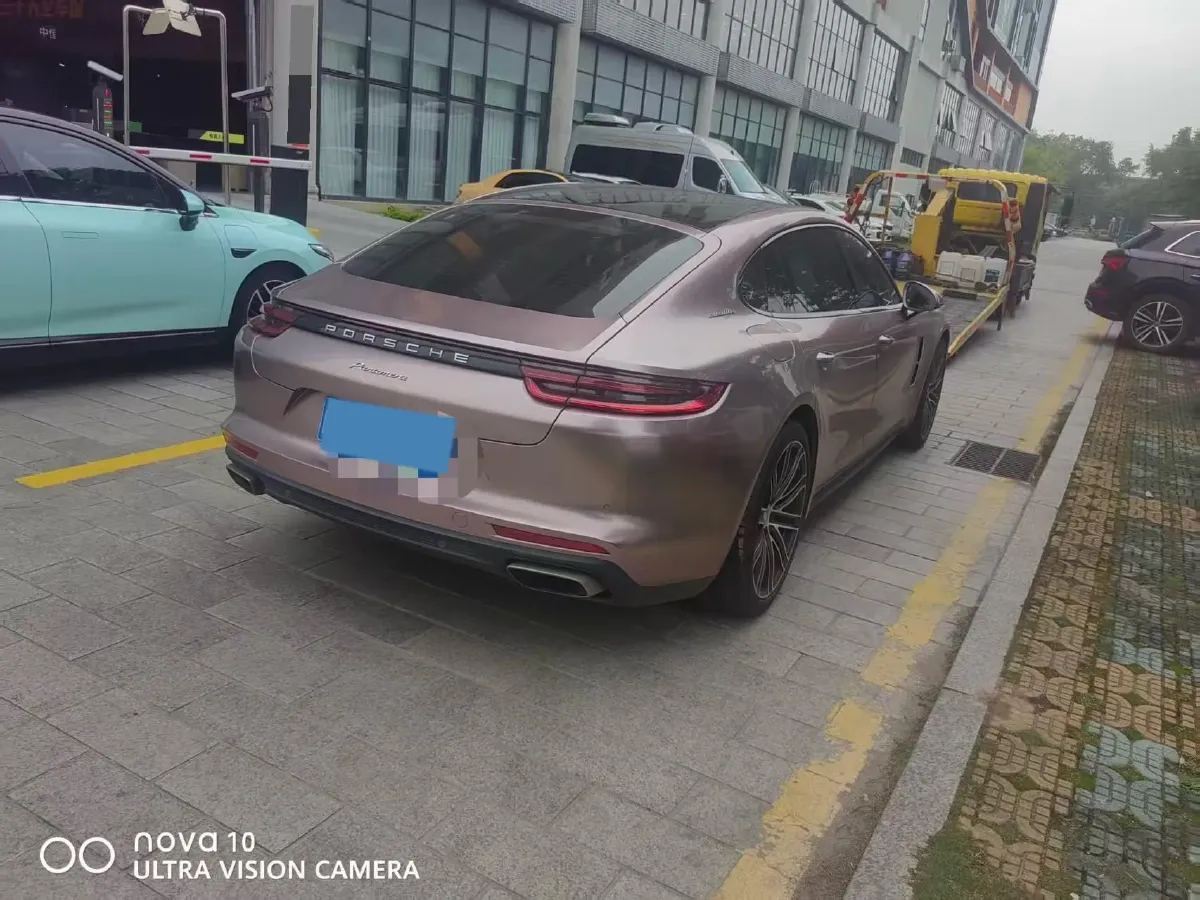 2019 Porsche Panamera 2.9T 330HP V6 8DCT,autocango,china used car exporter,china ev exporter,chinese used car exporter,chinese used ev exporter
