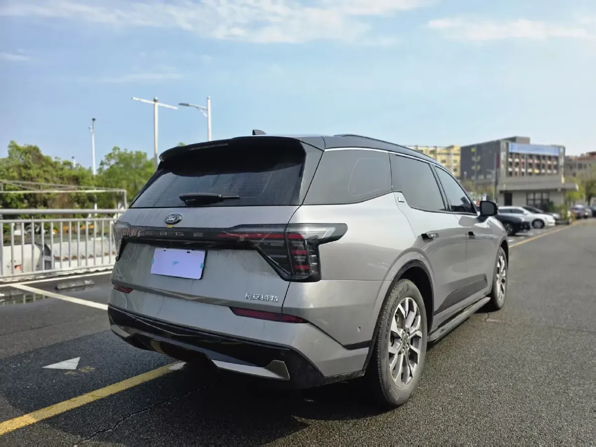 2023 Ford Edge 2.0T 275HP L4 E-CVT Hybrid,autocango,china used car exporter,china ev exporter,chinese used car exporter,chinese used ev exporter