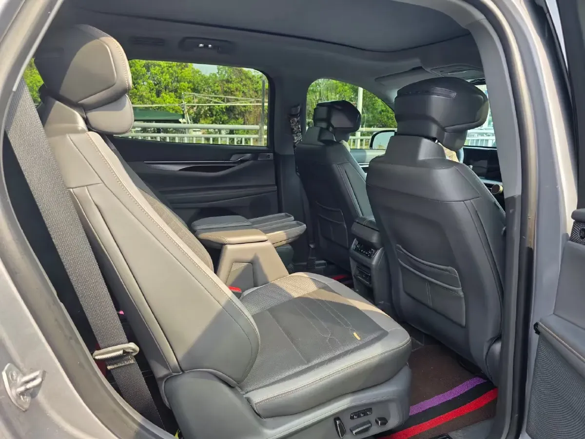 2023 Ford Edge 2.0T 275HP L4 E-CVT Hybrid,autocango,china used car exporter,china ev exporter,chinese used car exporter,chinese used ev exporter