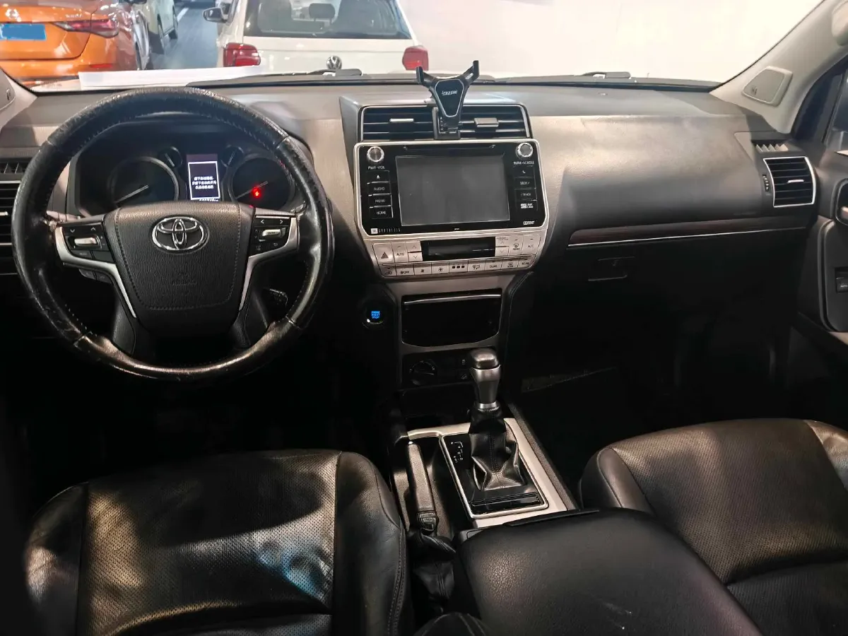 2018 Mercedes-Benz E Class 2.0T 184HP L4 9AT,autocango,china used car exporter,china ev exporter,chinese used car exporter,chinese used ev exporter