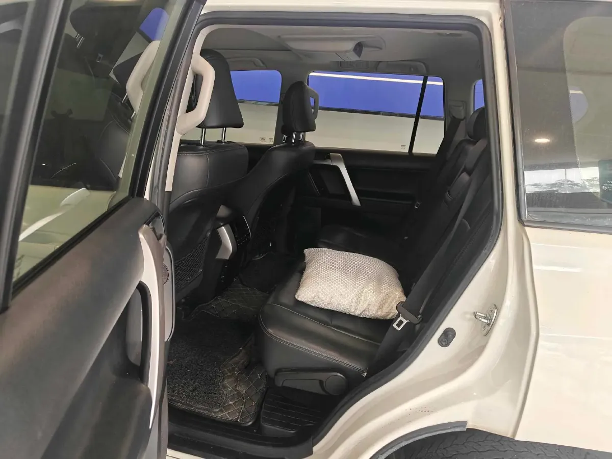 2018 Mercedes-Benz E Class 2.0T 184HP L4 9AT,autocango,china used car exporter,china ev exporter,chinese used car exporter,chinese used ev exporter