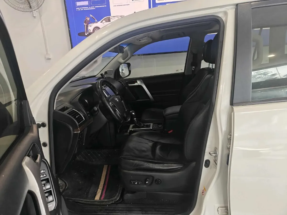 2018 Mercedes-Benz E Class 2.0T 184HP L4 9AT,autocango,china used car exporter,china ev exporter,chinese used car exporter,chinese used ev exporter