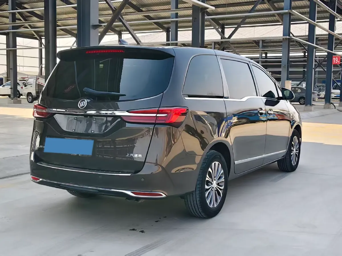 2021 Buick GL8 2.0T 237HP L4 9AT,autocango,china used car exporter,china ev exporter,chinese used car exporter,chinese used ev exporter