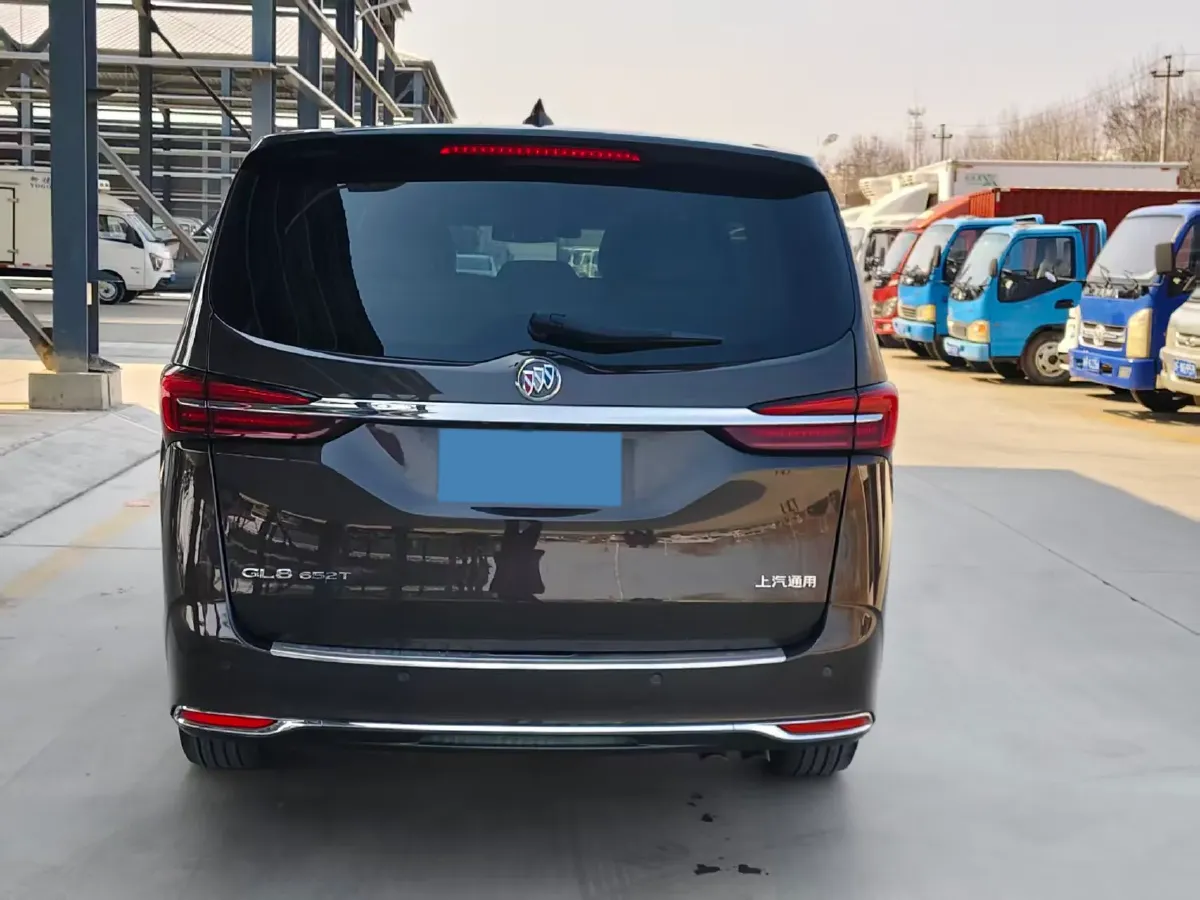 2021 Buick GL8 2.0T 237HP L4 9AT,autocango,china used car exporter,china ev exporter,chinese used car exporter,chinese used ev exporter