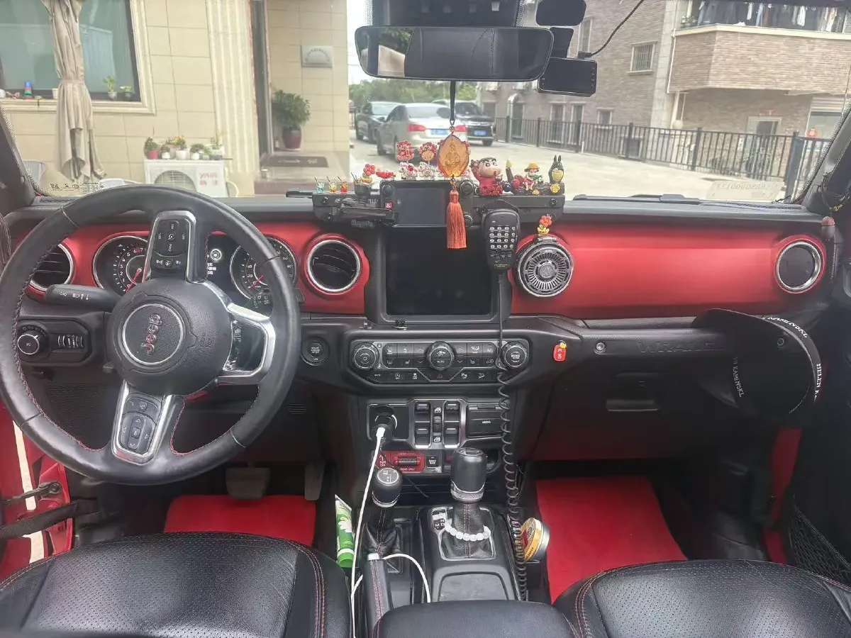 2019 Jeep Wrangler 2.0T 266HP L4 8AT,autocango,china used car exporter,china ev exporter,chinese used car exporter,chinese used ev exporter