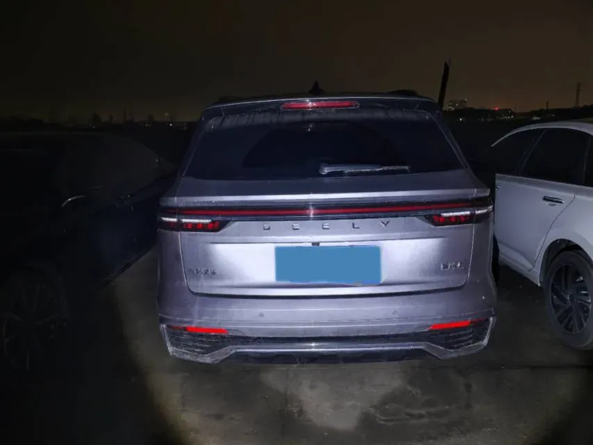 2024 Geely Monjaro 2.0T 238HP L4 8AT,autocango,china used car exporter,china ev exporter,chinese used car exporter,chinese used ev exporter