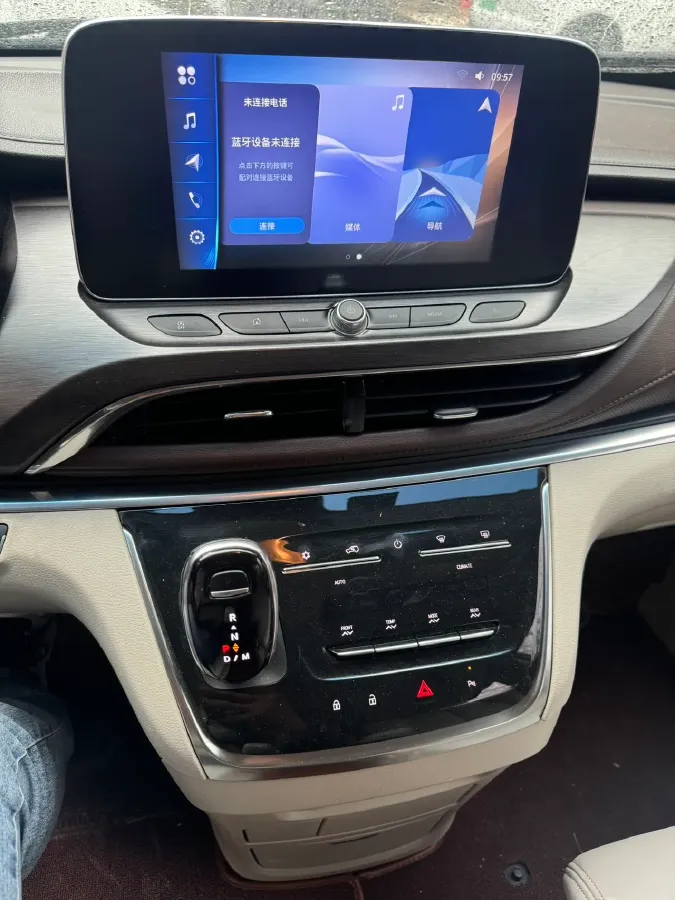 2021 Buick GL8 2.0T 237HP L4 9AT,autocango,china used car exporter,china ev exporter,chinese used car exporter,chinese used ev exporter