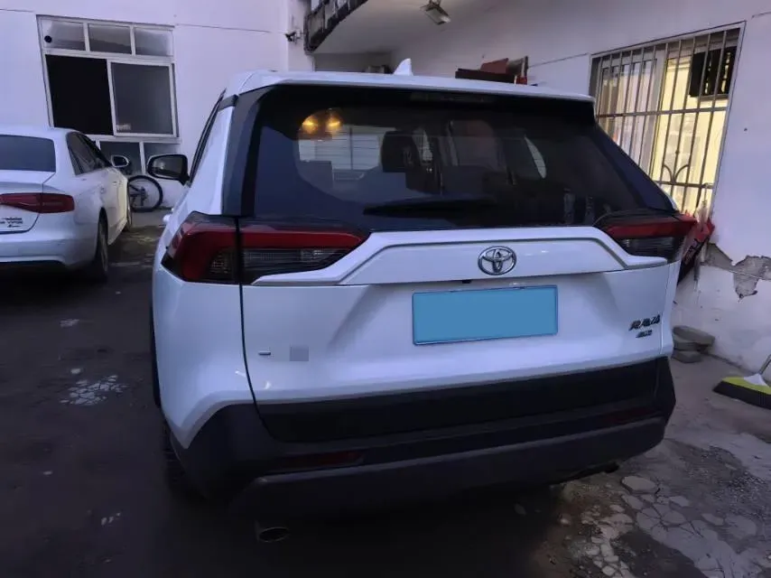 2020 Toyota RAV4 2.0L 171HP L4 CVT,autocango,china used car exporter,china ev exporter,chinese used car exporter,chinese used ev exporter