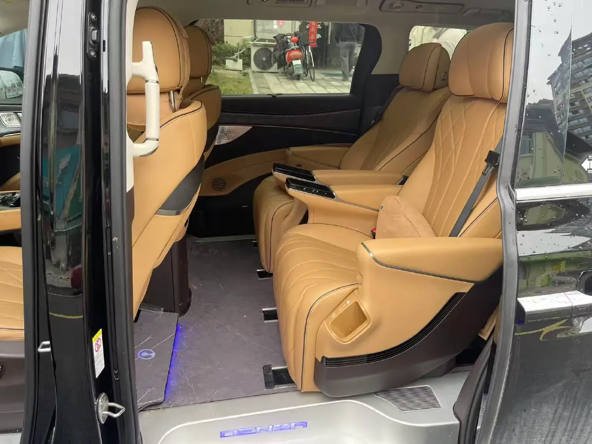 2025 Denza D9 BEV,autocango,china used car exporter,china ev exporter,chinese used car exporter,chinese used ev exporter