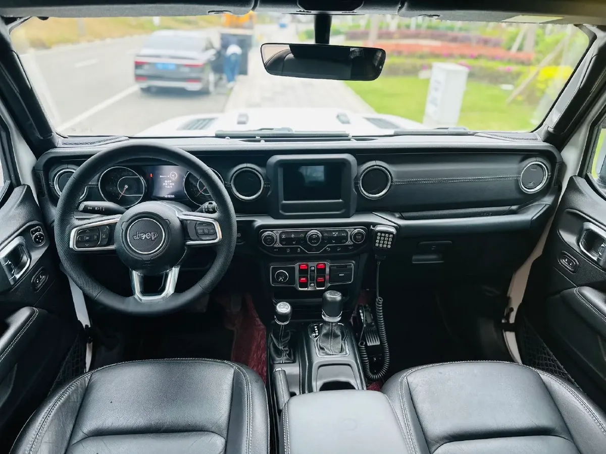 2019 Jeep Wrangler 2.0T 266HP L4 8AT,autocango,china used car exporter,china ev exporter,chinese used car exporter,chinese used ev exporter