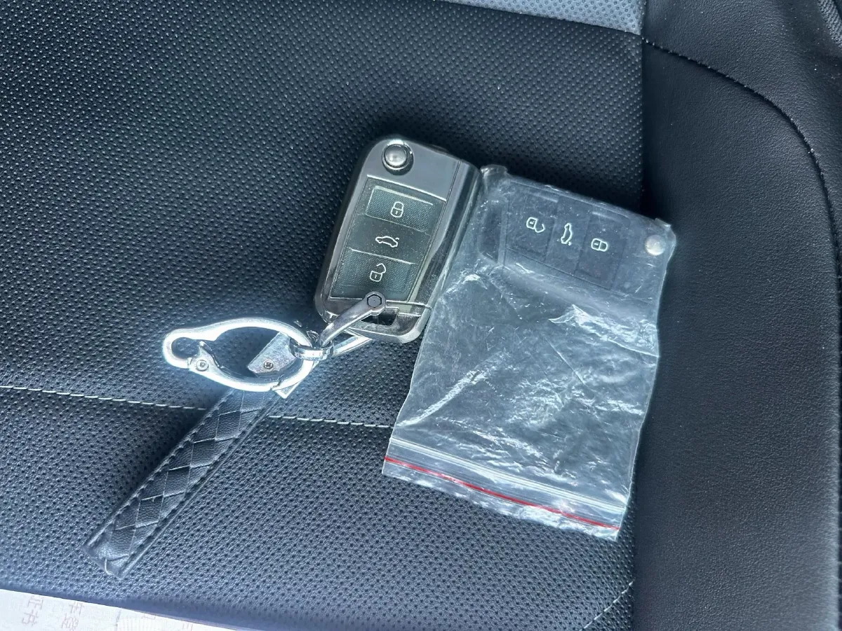 2022 Jetta VS7 1.4T 150HP L4 6AT,autocango,china used car exporter,china ev exporter,chinese used car exporter,chinese used ev exporter