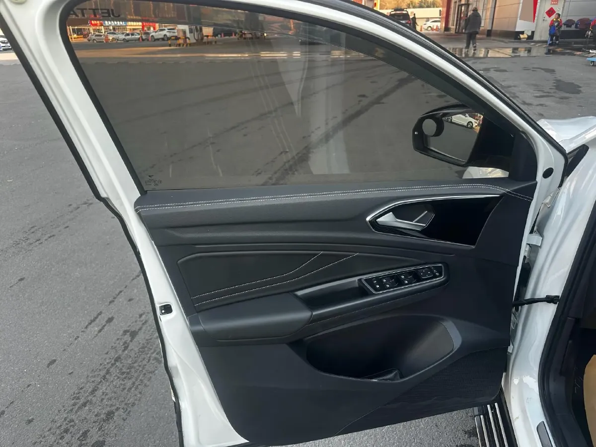 2022 Jetta VS7 1.4T 150HP L4 6AT,autocango,china used car exporter,china ev exporter,chinese used car exporter,chinese used ev exporter