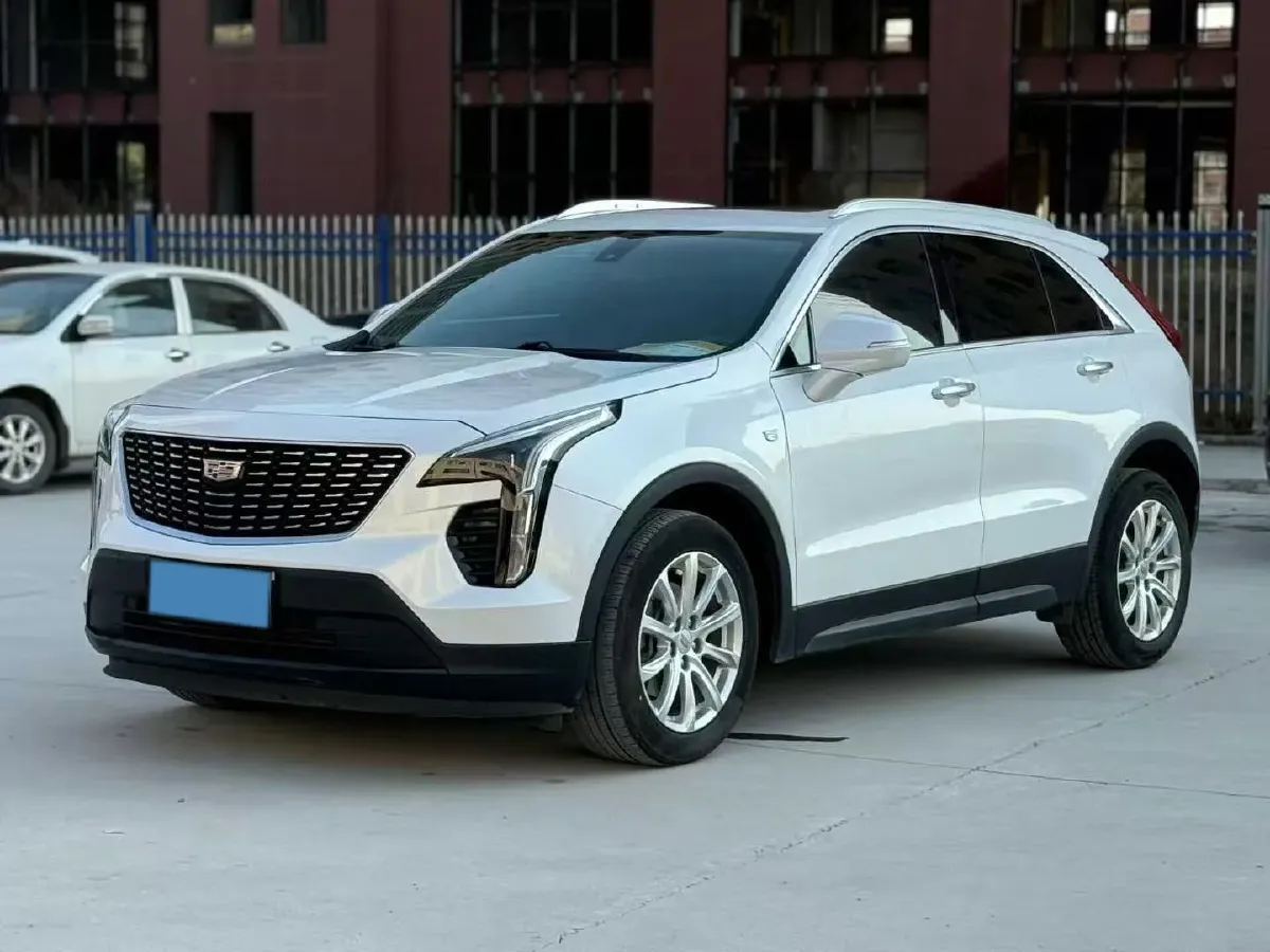 2020 Cadillac XT4 2.0T 241HP L4 9AT,autocango,china used car exporter,china ev exporter,chinese used car exporter,chinese used ev exporter