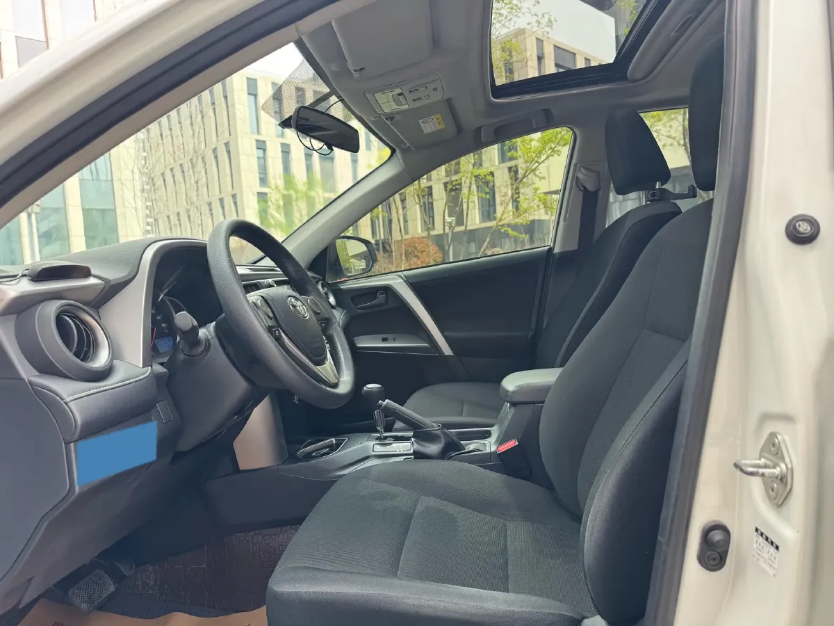 2019 Toyota Camry 2.0L 178HP L4 CVT,autocango,china used car exporter,china ev exporter,chinese used car exporter,chinese used ev exporter