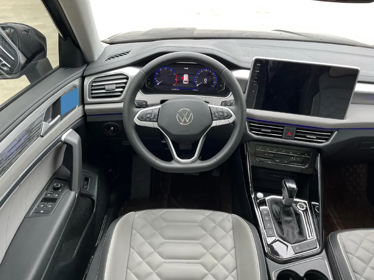 2023 Volkswagen Tayron 2.0T 186HP L4 7DCT,autocango,china used car exporter,china ev exporter,chinese used car exporter,chinese used ev exporter