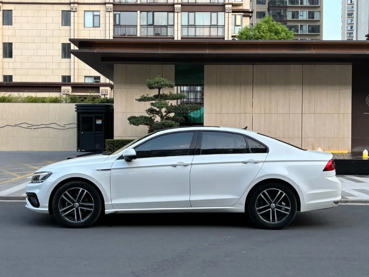 2019 Volkswagen Passat 1.4T 150HP L4 7DCT,autocango,china used car exporter,china ev exporter,chinese used car exporter,chinese used ev exporter