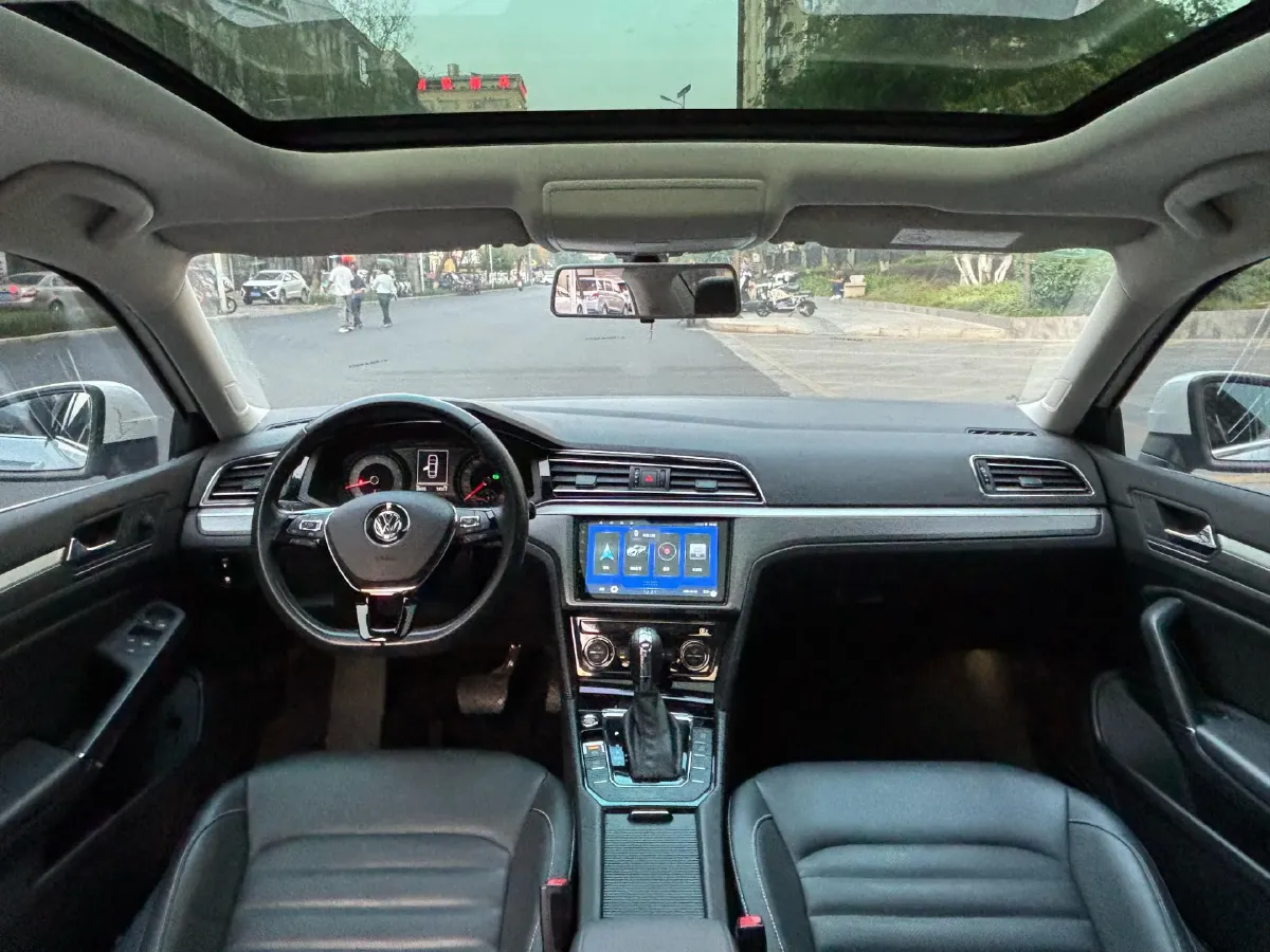 2019 Volkswagen Passat 1.4T 150HP L4 7DCT,autocango,china used car exporter,china ev exporter,chinese used car exporter,chinese used ev exporter