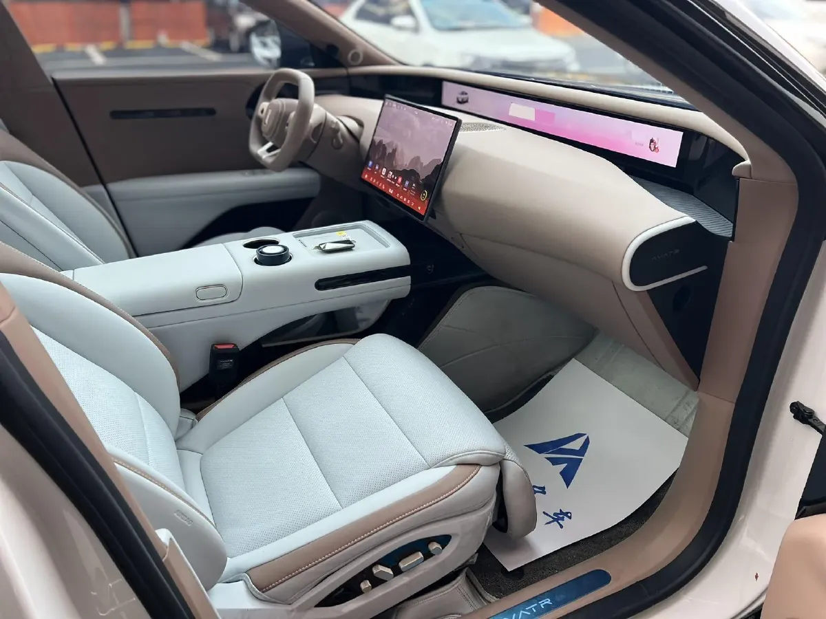 2026 Avatr 07 BEV,autocango,china used car exporter,china ev exporter,chinese used car exporter,chinese used ev exporter