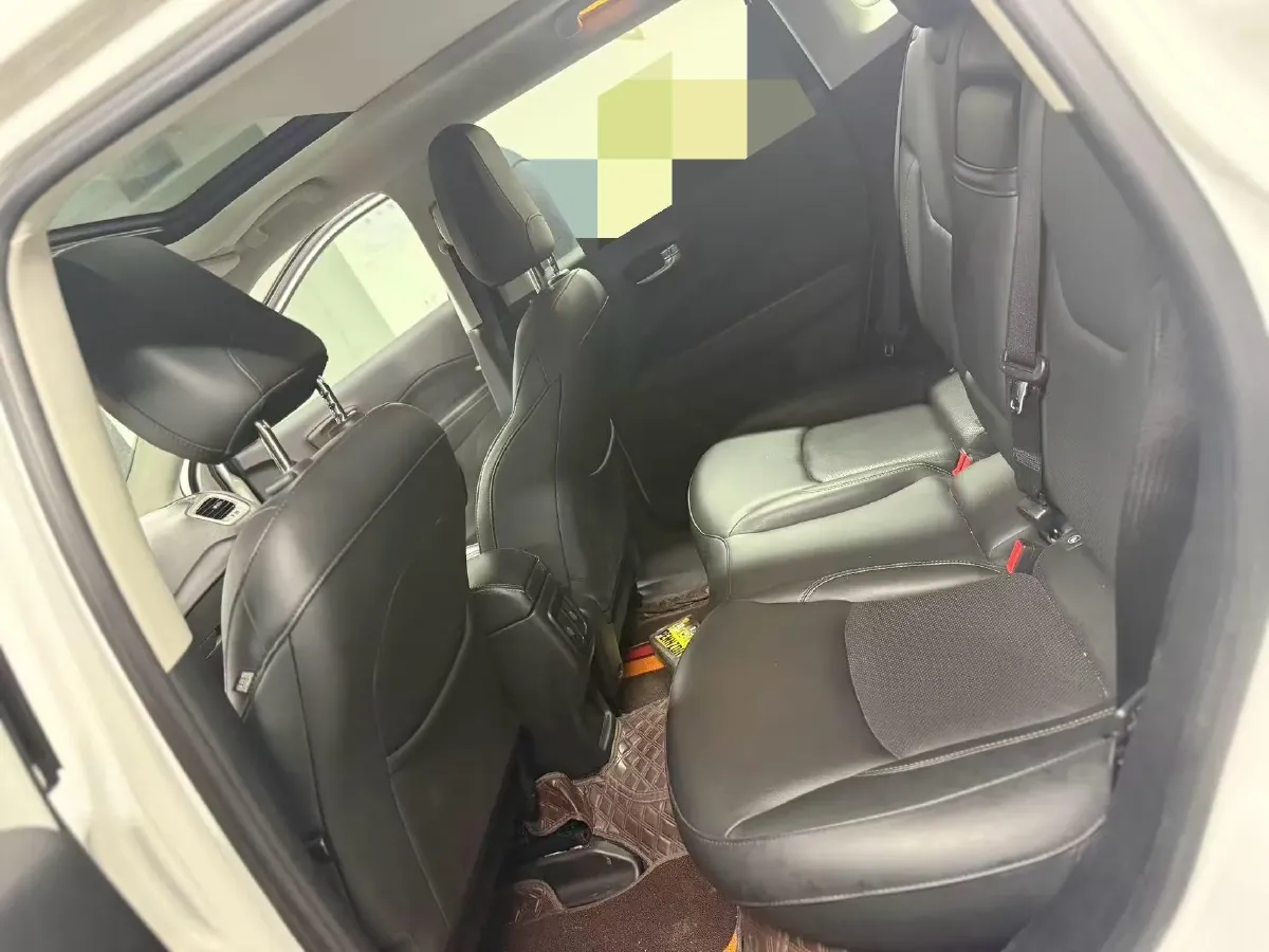 2019 Jeep Compass 2.0L 148HP L4 9AT,autocango,china used car exporter,china ev exporter,chinese used car exporter,chinese used ev exporter