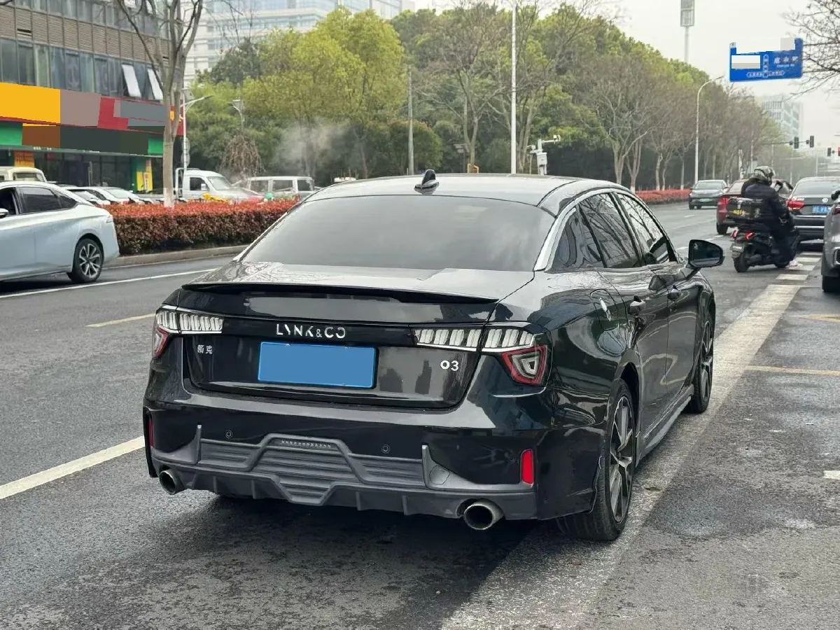 2018 Toyota C-HR 2.0L 171HP L4 CVT,autocango,china used car exporter,china ev exporter,chinese used car exporter,chinese used ev exporter