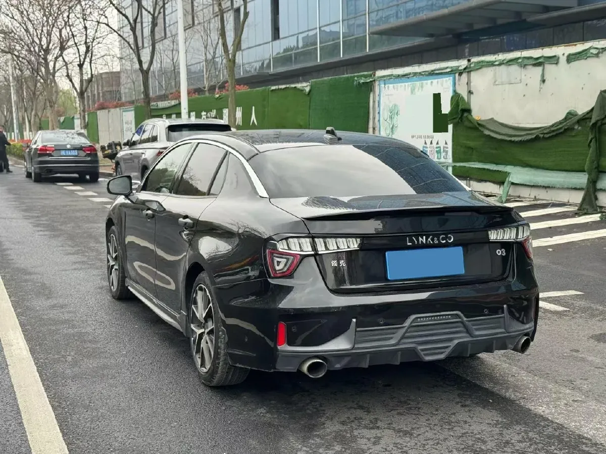 2018 Toyota C-HR 2.0L 171HP L4 CVT,autocango,china used car exporter,china ev exporter,chinese used car exporter,chinese used ev exporter