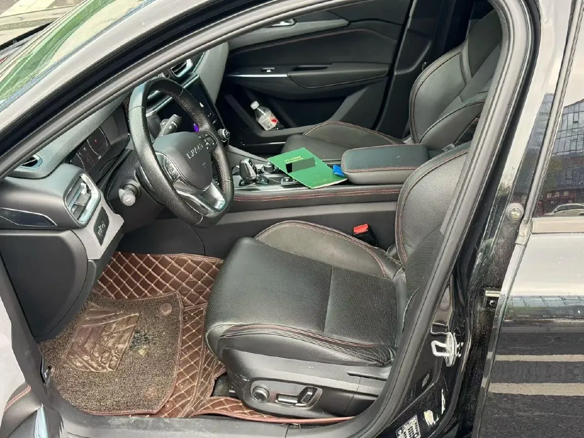 2018 Toyota C-HR 2.0L 171HP L4 CVT,autocango,china used car exporter,china ev exporter,chinese used car exporter,chinese used ev exporter