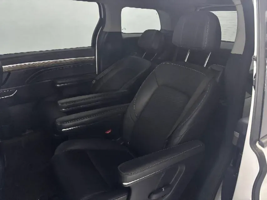 2023 GAC Trumpchi M8 2.0T 252HP L4 8AT,autocango,china used car exporter,china ev exporter,chinese used car exporter,chinese used ev exporter