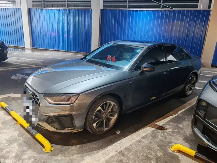2020 Audi A4L 2.0T 190HP L4 7DCT,autocango,china used car exporter,china ev exporter,chinese used car exporter,chinese used ev exporter