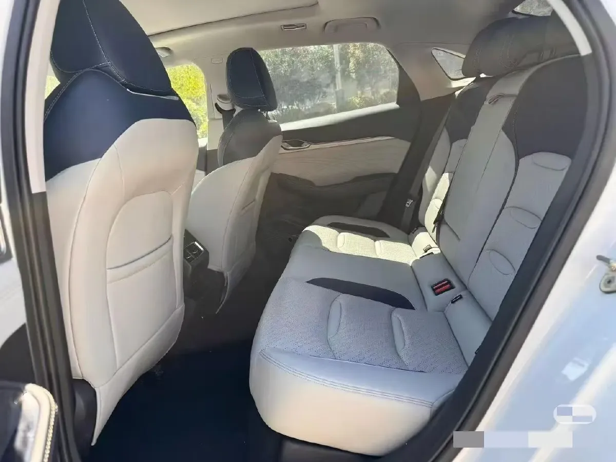 2023 Geely Preface 2.0T 190HP L4 7DCT,autocango,china used car exporter,china ev exporter,chinese used car exporter,chinese used ev exporter