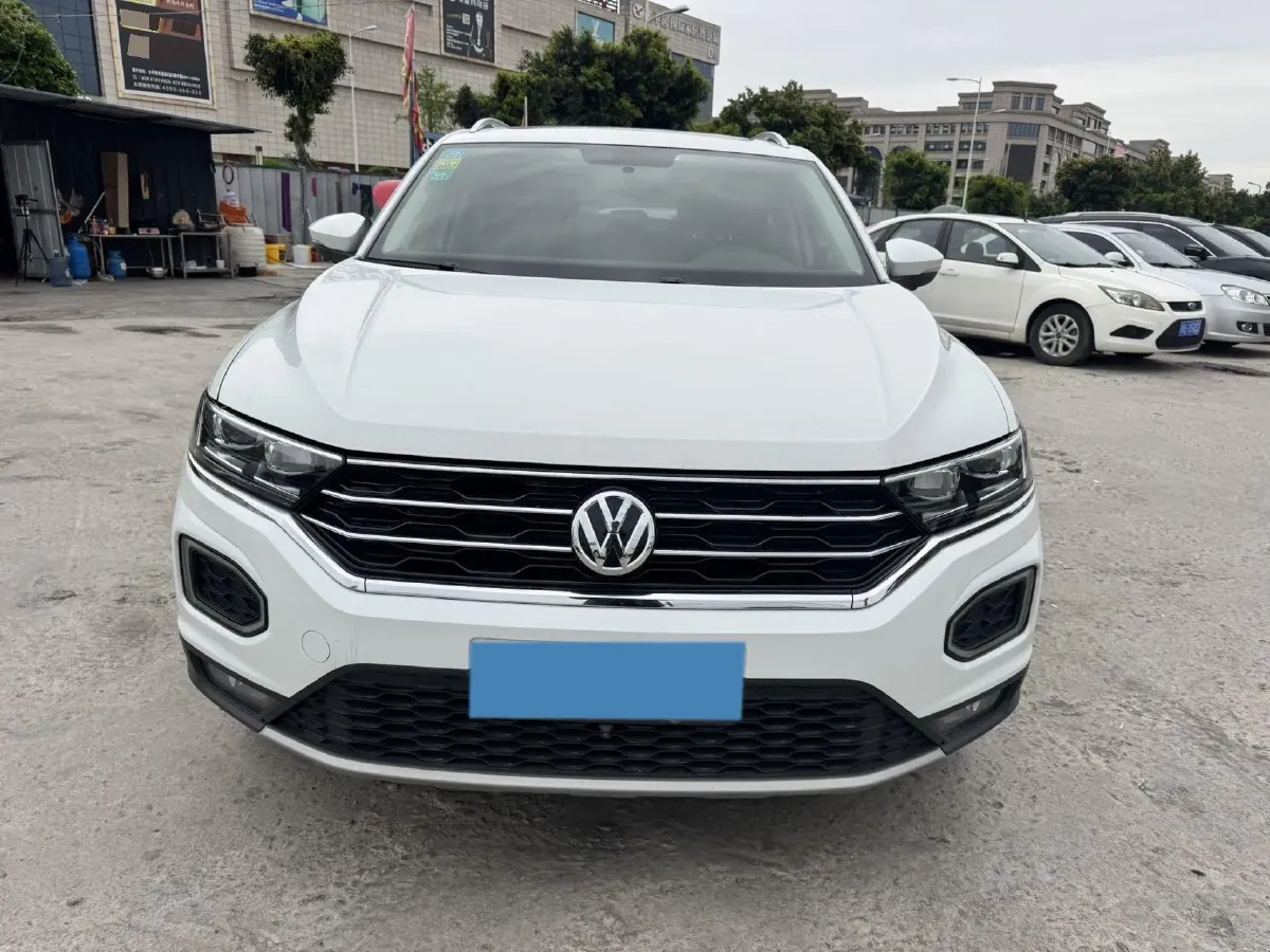 2019 Volkswagen T-Roc 1.4T 131HP L4 7DCT,autocango,china used car exporter,china ev exporter,chinese used car exporter,chinese used ev exporter