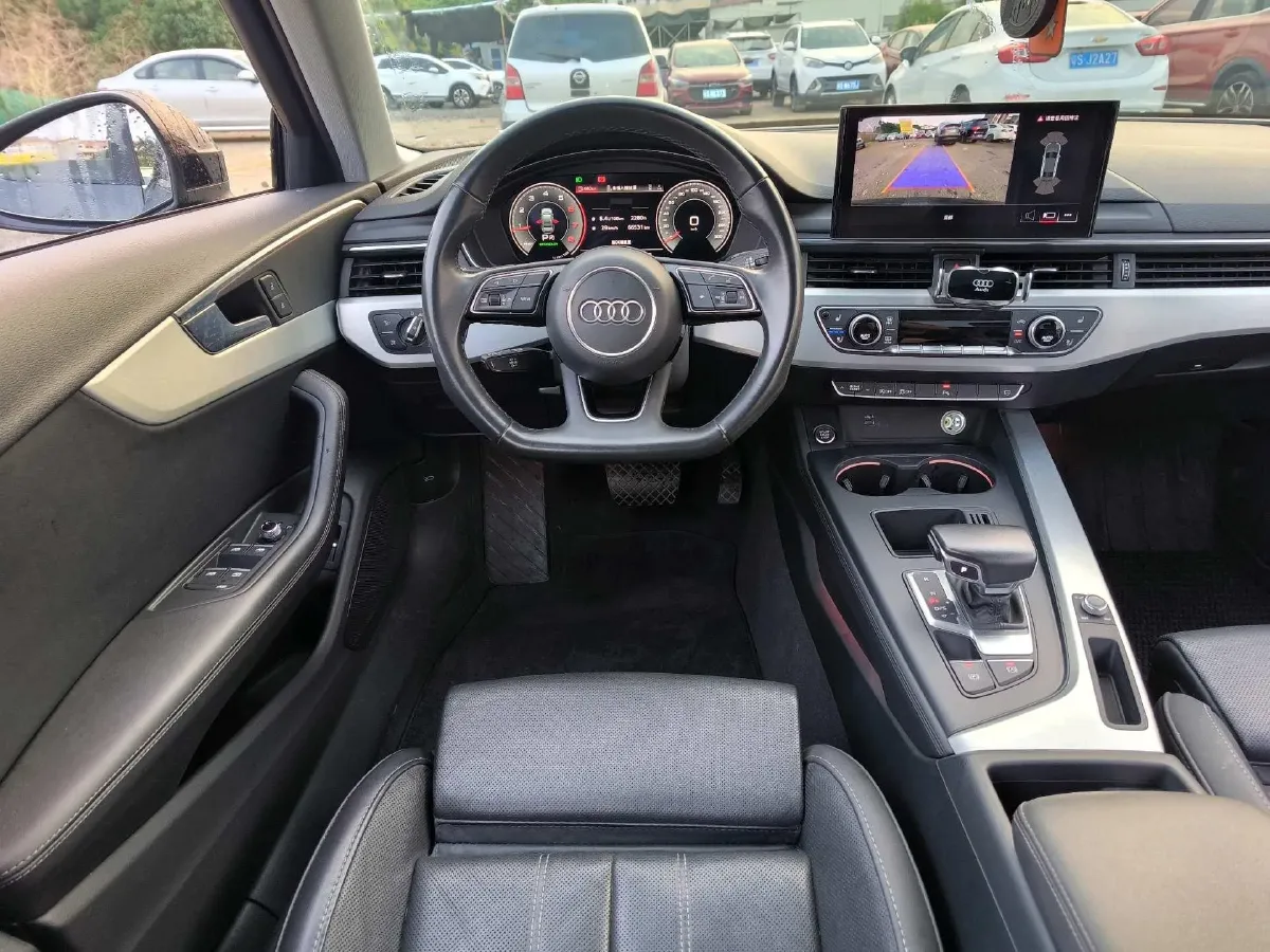 2022 Audi A4L 2.0T 190HP L4 7DCT,autocango,china used car exporter,china ev exporter,chinese used car exporter,chinese used ev exporter
