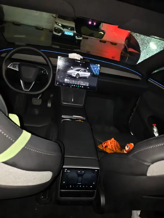 2025 Tesla Model Y BEV 78.4KWH,autocango,china used car exporter,china ev exporter,chinese used car exporter,chinese used ev exporter