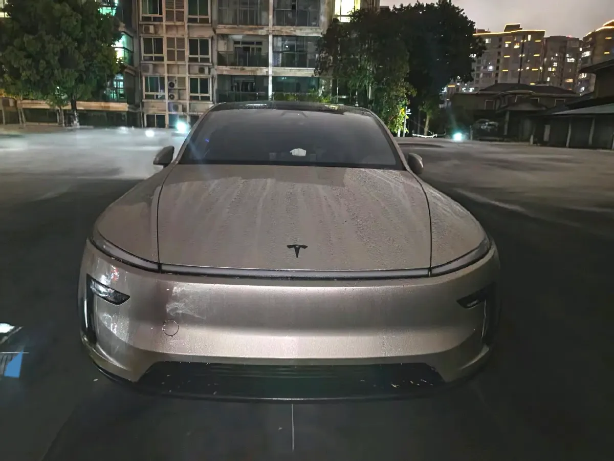 2025 Tesla Model Y BEV 78.4KWH,autocango,china used car exporter,china ev exporter,chinese used car exporter,chinese used ev exporter