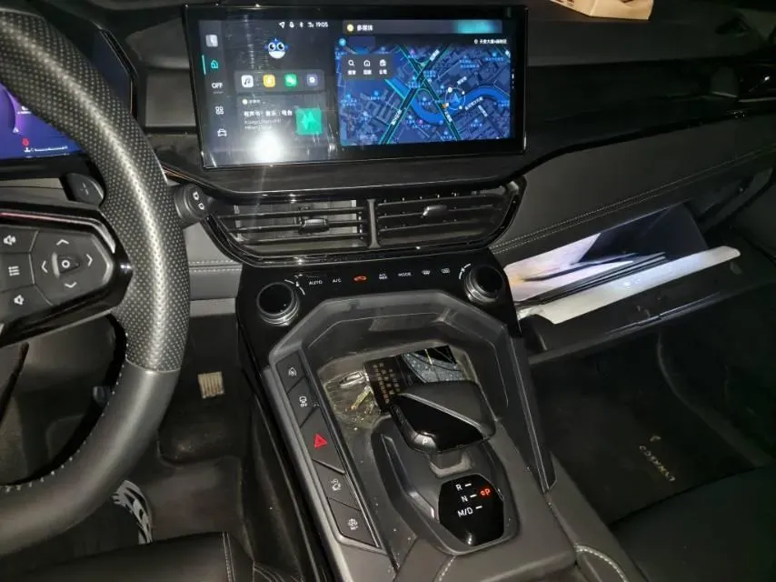 2023 LYNK&CO 06 1.5T 181HP L4 7DCT,autocango,china used car exporter,china ev exporter,chinese used car exporter,chinese used ev exporter